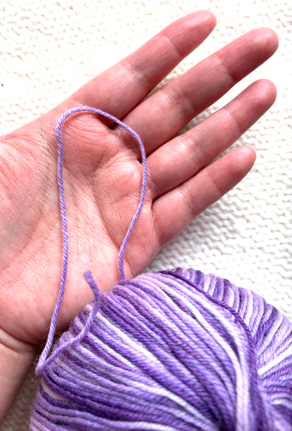 3 balls x 50g Fancy Wool Blend  yarn : 95% Wool : Colour 13 Amethyst