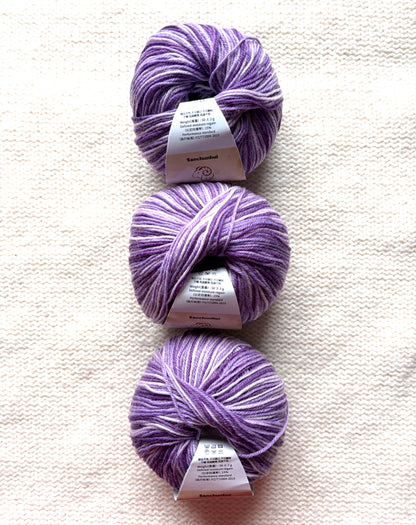 3 balls x 50g Fancy Wool Blend  yarn : 95% Wool : Colour 13 Amethyst