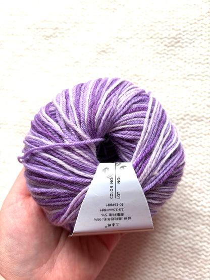 3 balls x 50g Fancy Wool Blend  yarn : 95% Wool : Colour 13 Amethyst