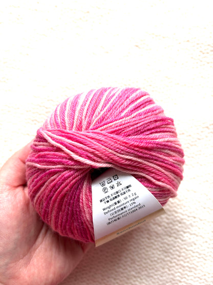3 balls x 50g Fancy Wool Blend  yarn : 95% Wool : Colour 18 Strawberry