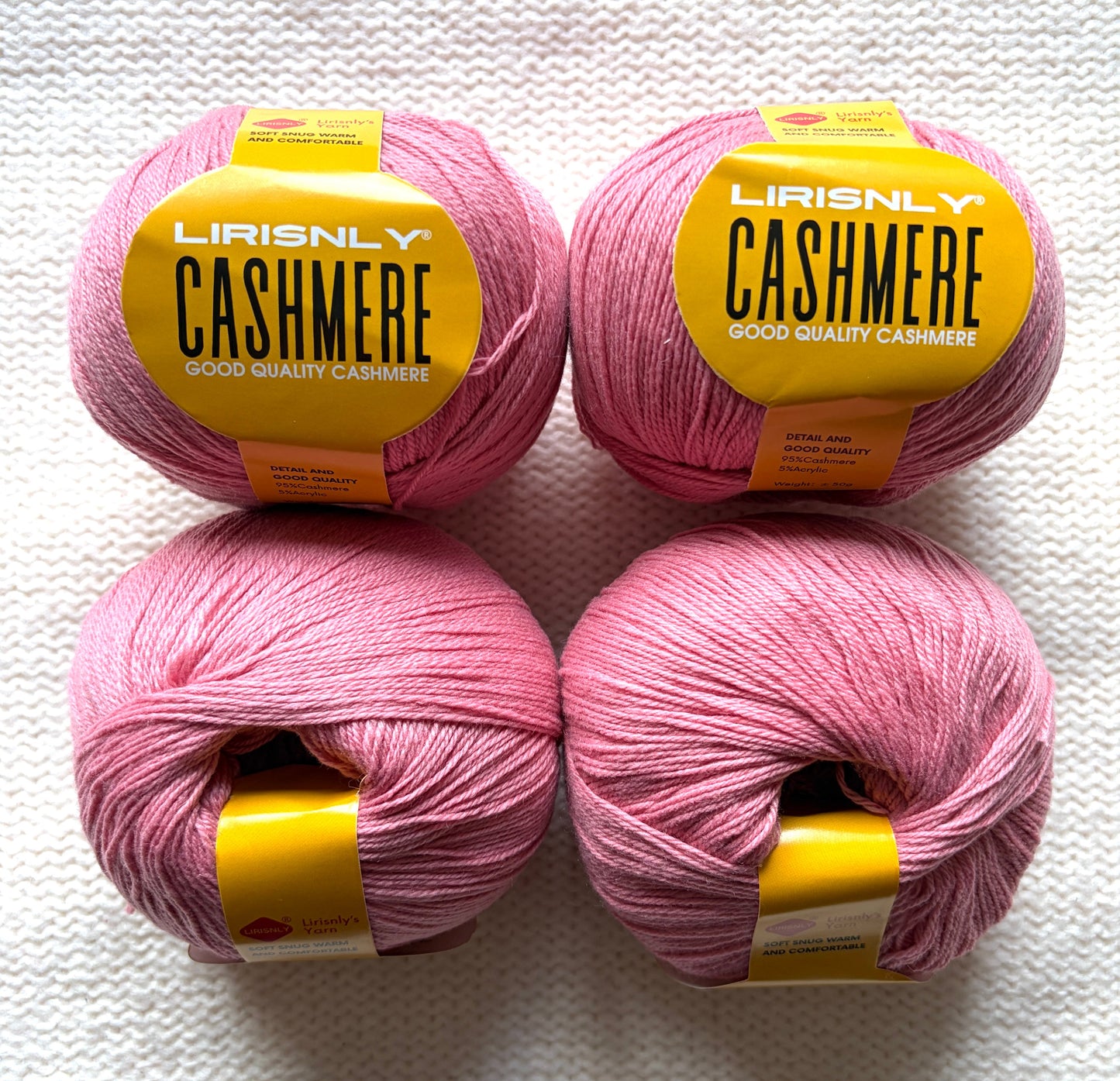 4 balls x 50g Cashmere yarn : 95% Cashmere + 5% Acrylic : 53 Watermelon