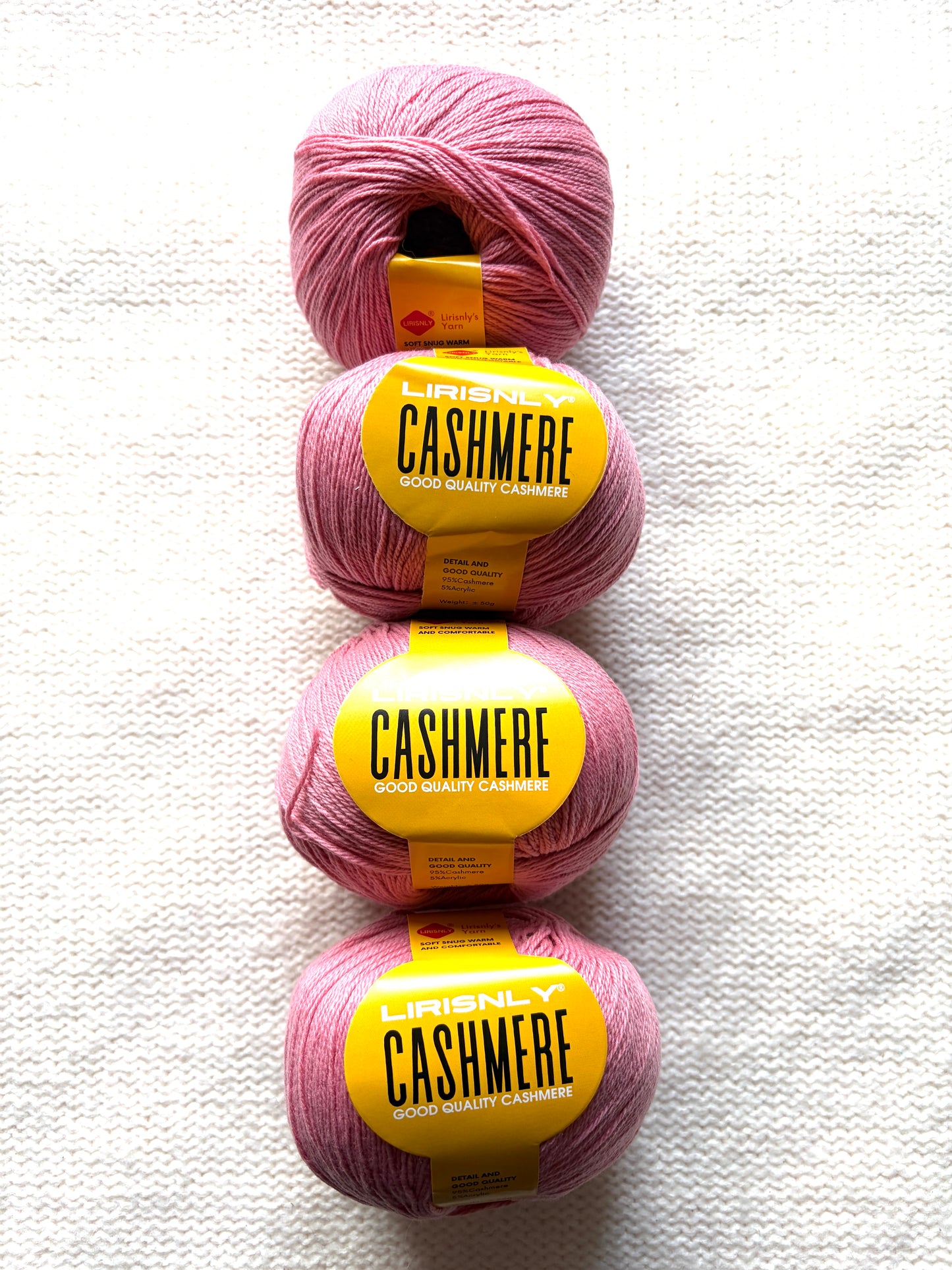 4 balls x 50g Cashmere yarn : 95% Cashmere + 5% Acrylic : 53 Watermelon