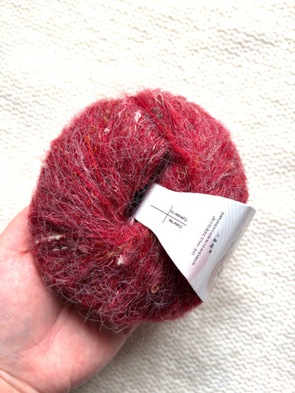 6 balls x 25g Mohair Wool yarn : Mohair + Wool + Acrylic + Polyester : 08 Cherry Red