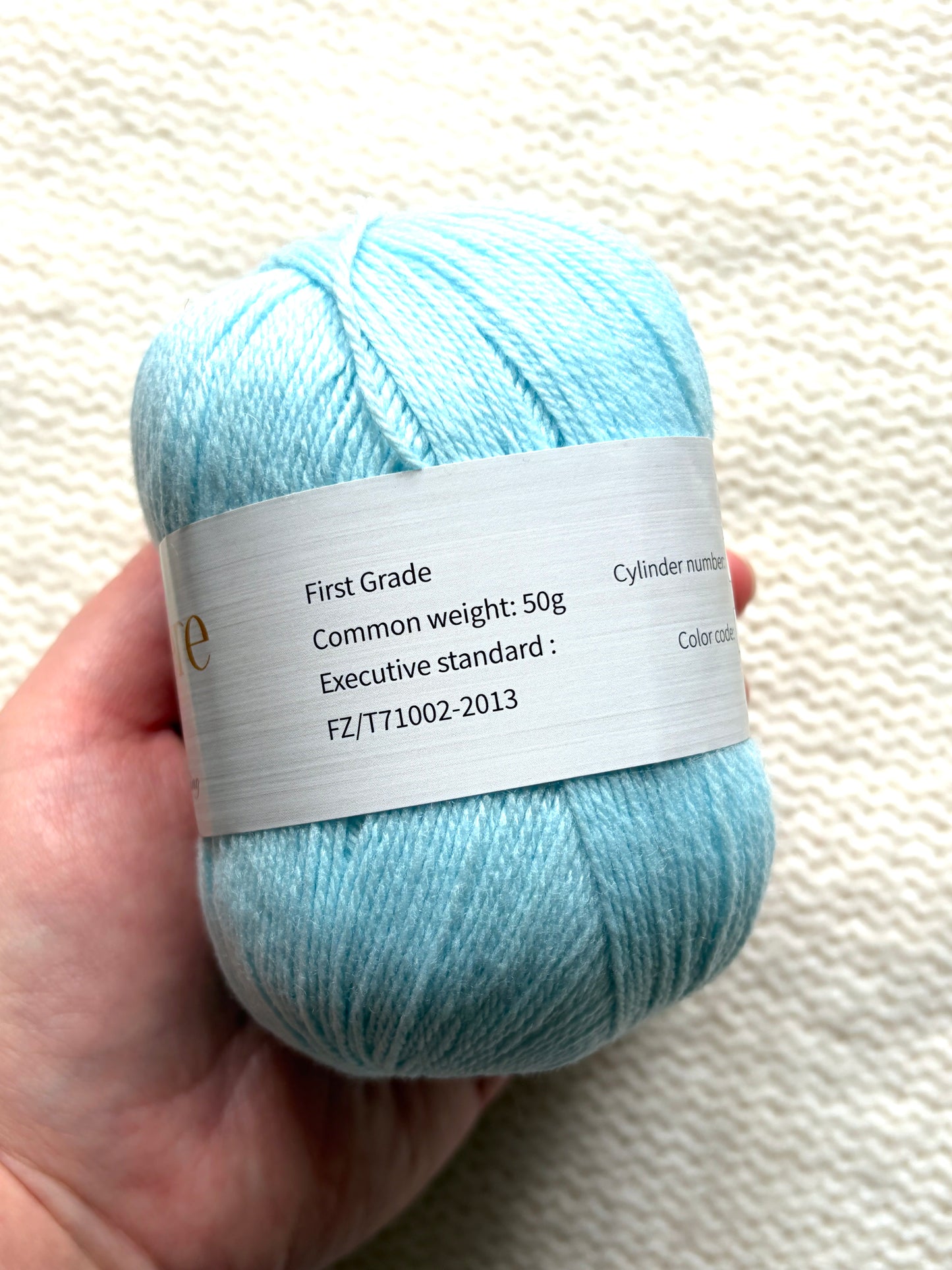 3 balls x 50g Cashmere Ultra Soft Yarn : 80% Cashmere : 03 Light Blue
