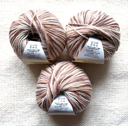 3 balls x 50g Fancy Wool Blend  yarn : 95% Wool : Colour 05 Chocolate