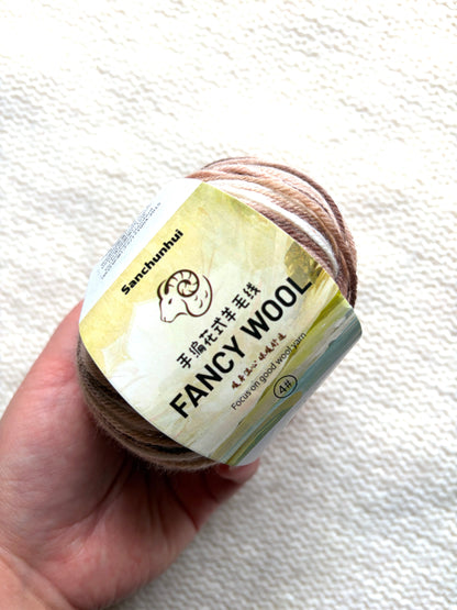 3 balls x 50g Fancy Wool Blend  yarn : 95% Wool : Colour 05 Chocolate