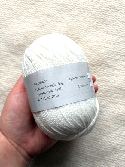 3 balls x 50g Cashmere Ultra Soft Yarn : 80% Cashmere : 01 White
