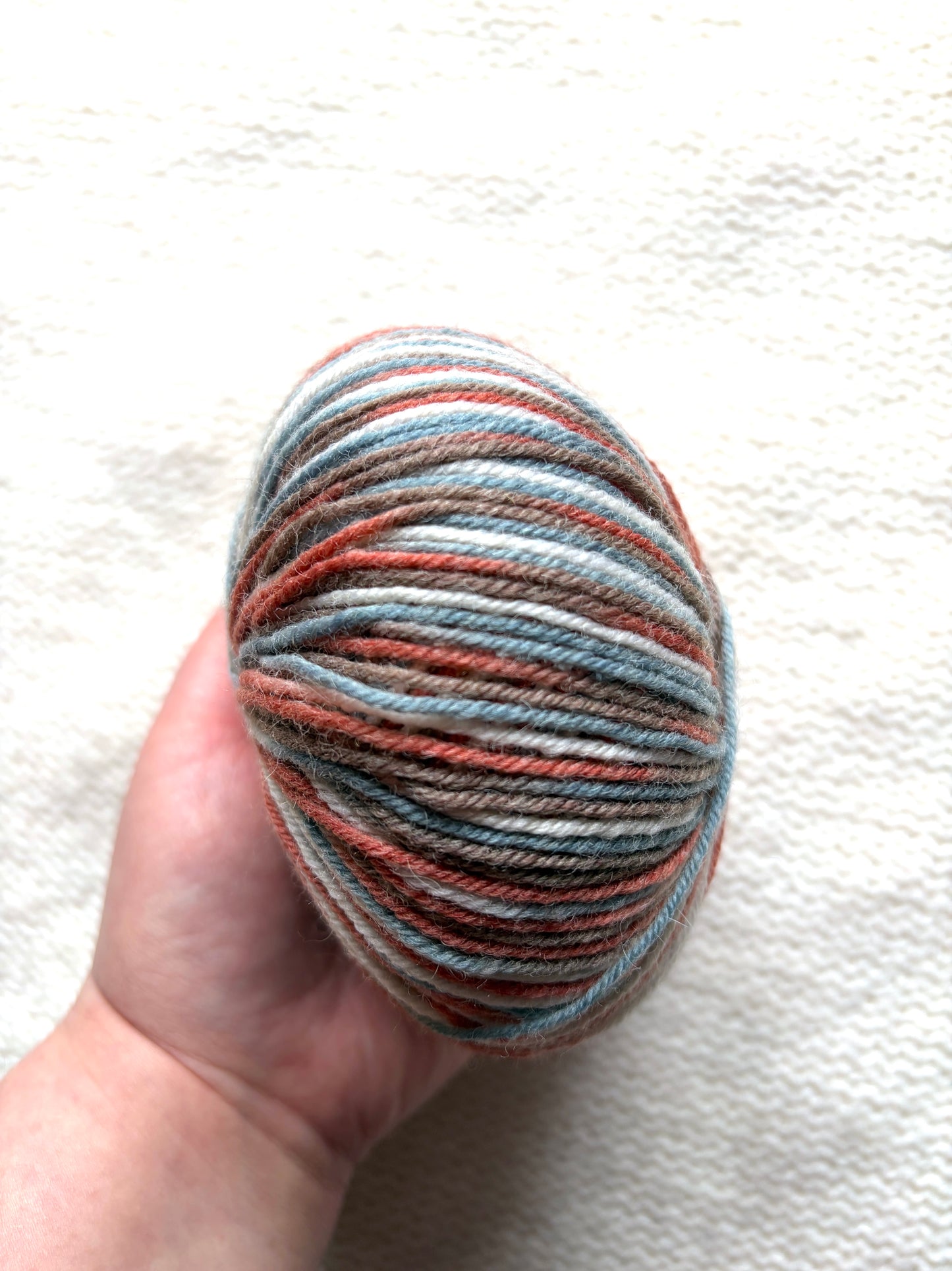 3 balls x 50g Fancy Wool Blend  yarn : 95% Wool : Colour 09 Autumn