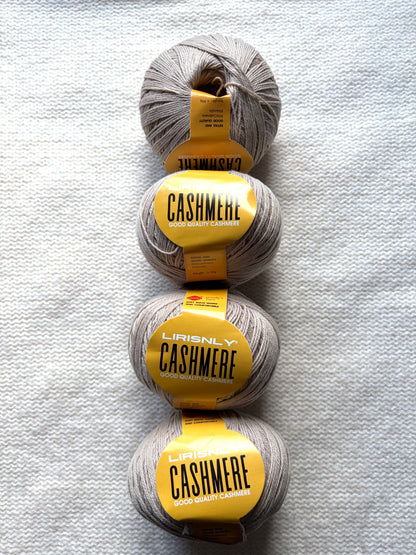 4 balls x 50g Cashmere yarn : 95% Cashmere + 5% Acrylic : 06 Beige