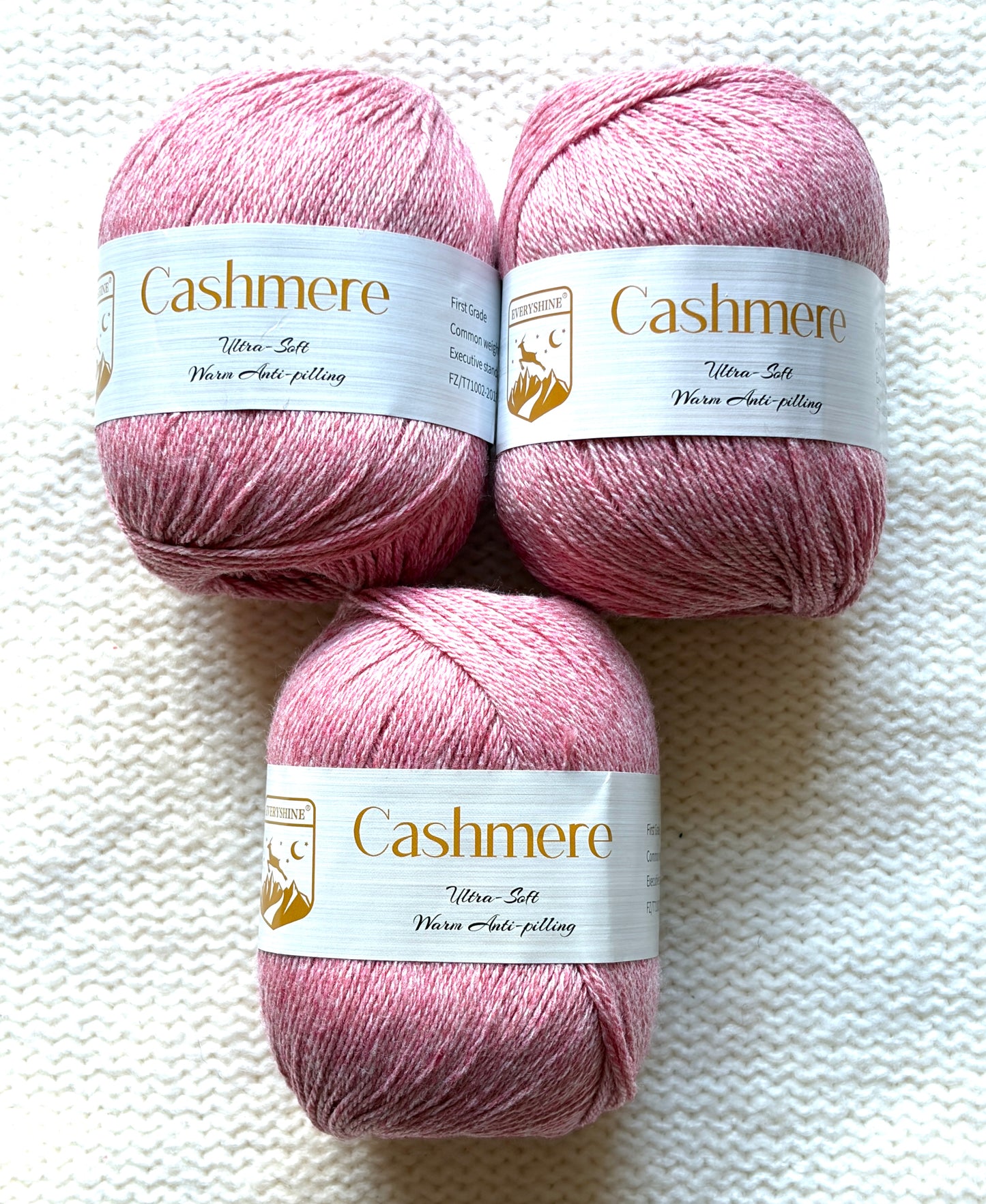 3 balls x 50g Cashmere Ultra Soft Yarn : 80% Cashmere : 22 Rose Pink