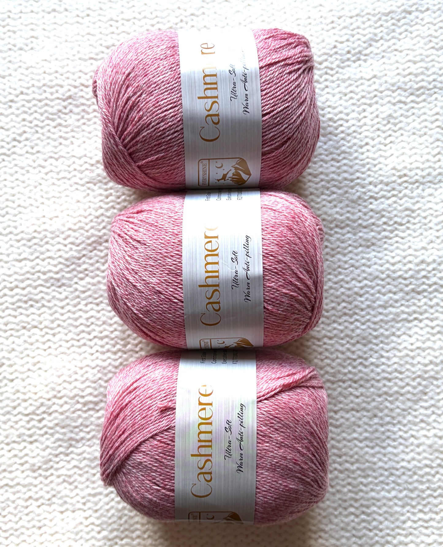 3 balls x 50g Cashmere Ultra Soft Yarn : 80% Cashmere : 22 Rose Pink
