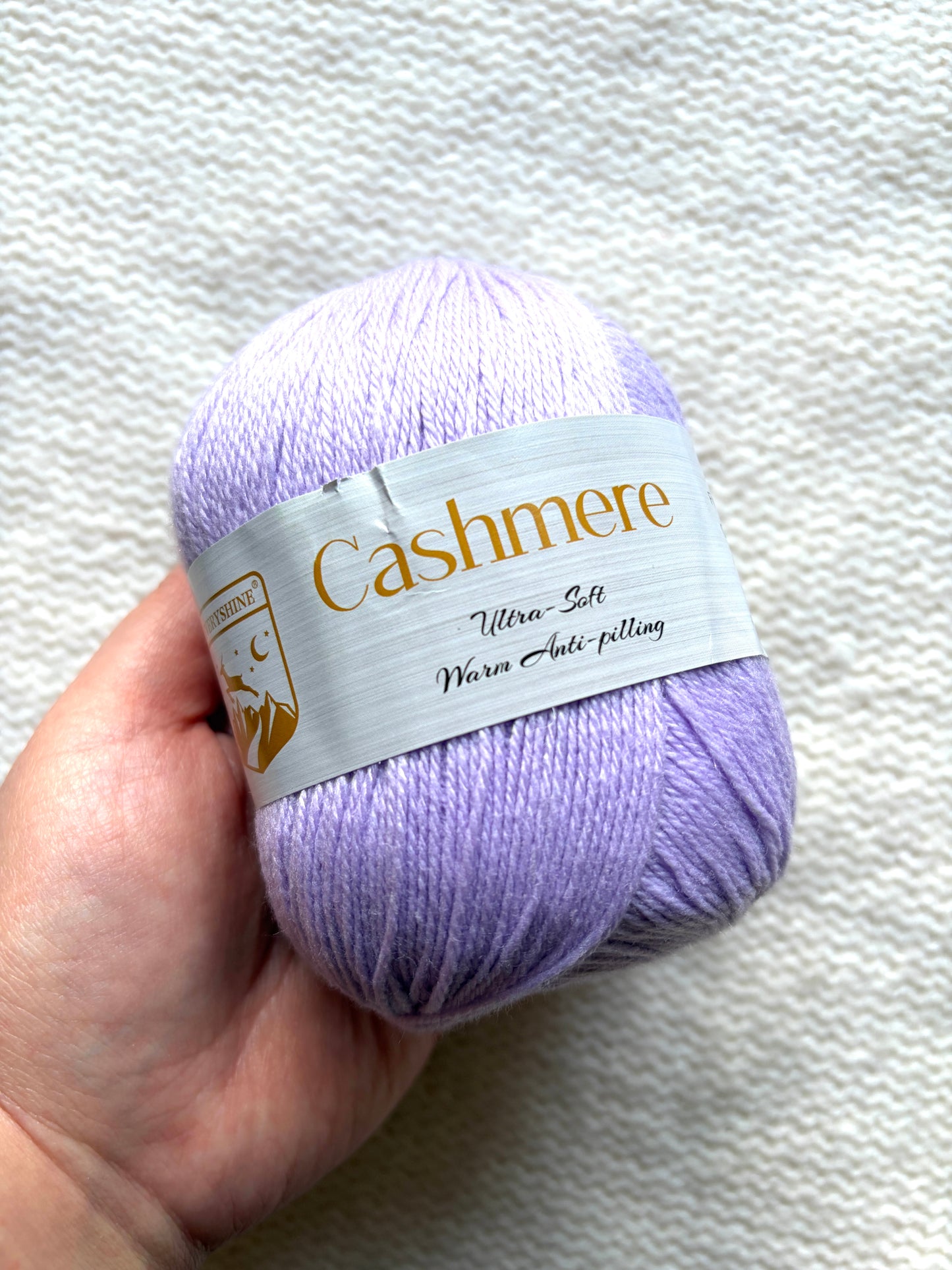 3 balls x 50g Cashmere Ultra Soft Yarn : 80% Cashmere : 34 Lilac