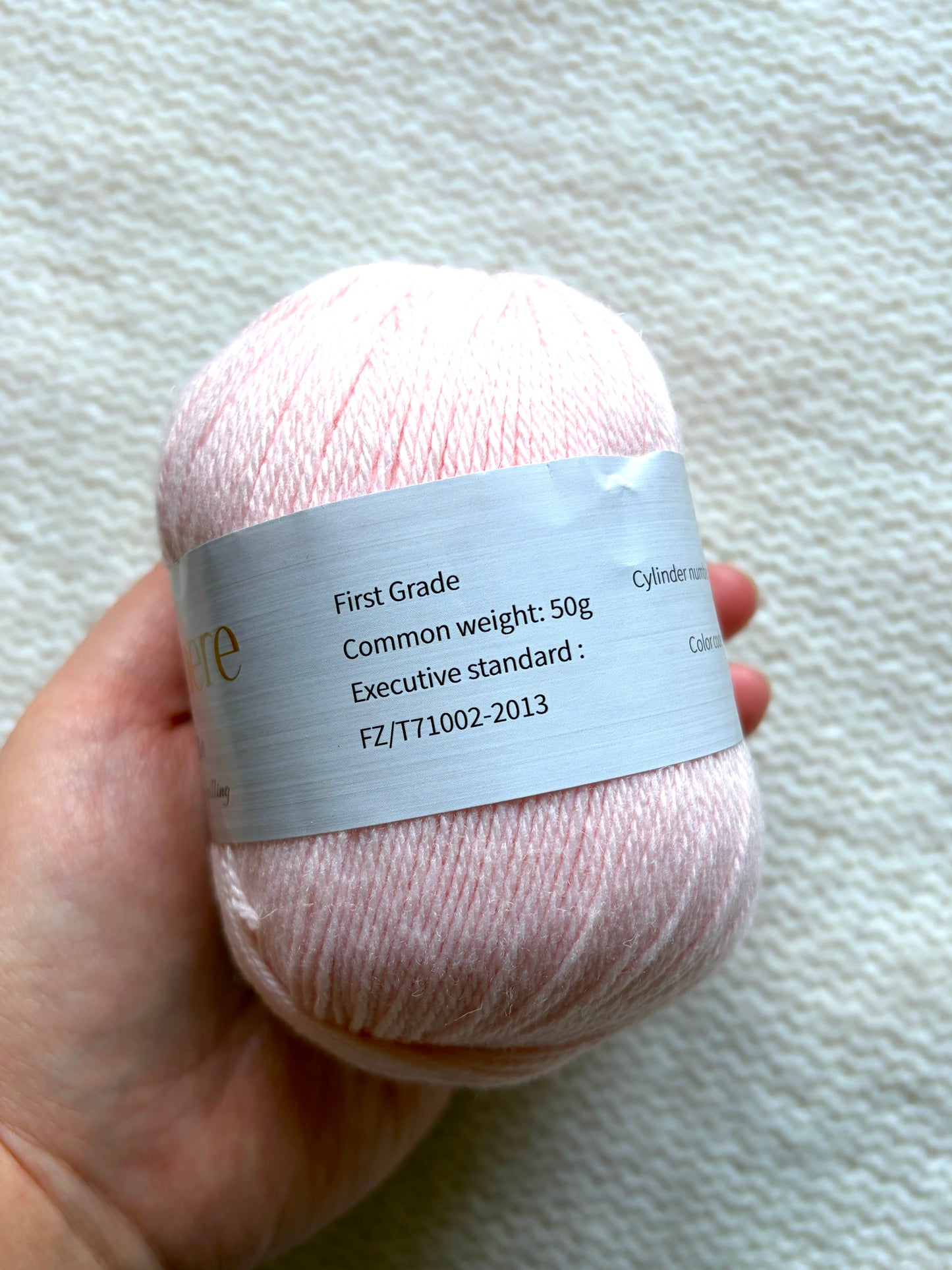 3 balls x 50g Cashmere Ultra Soft Yarn : 80% Cashmere : 07 Blush
