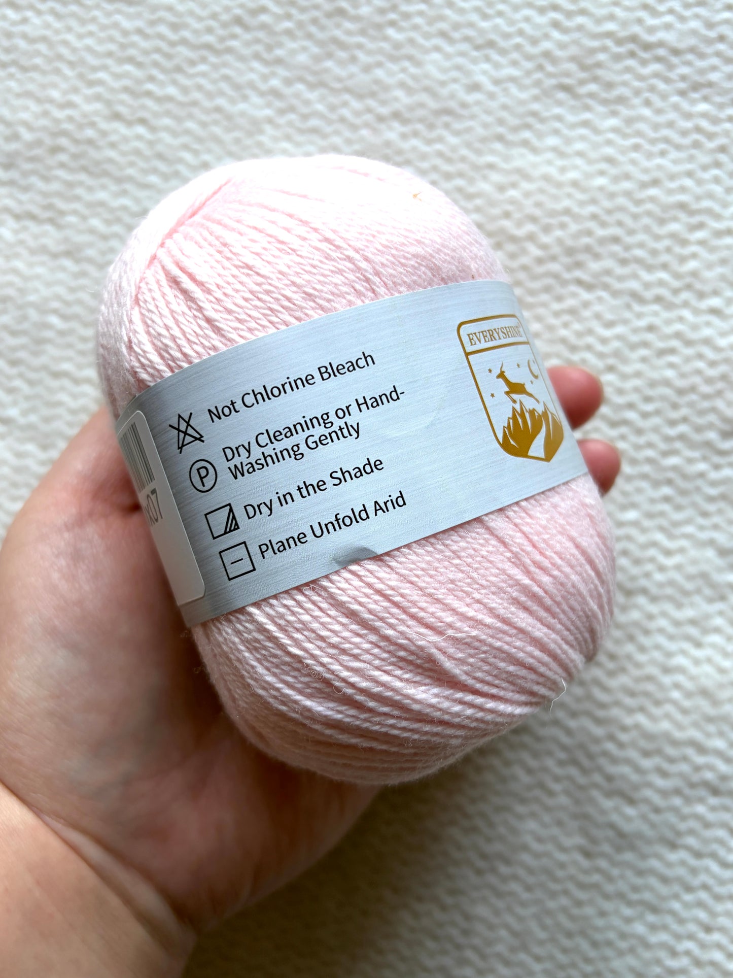 3 balls x 50g Cashmere Ultra Soft Yarn : 80% Cashmere : 07 Blush