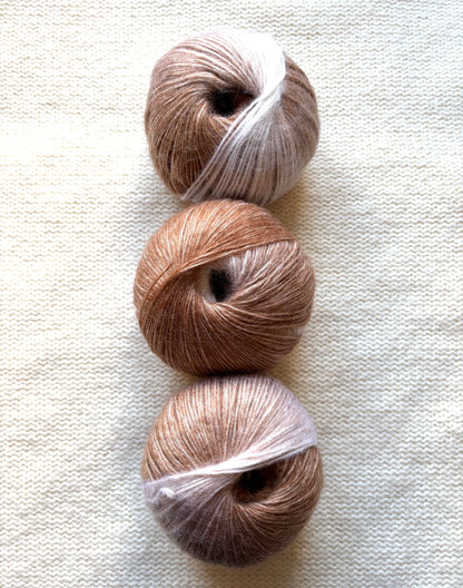 3 balls x 50g 90% Cashmere yarn : Cashmere + Bamboo fiber : 19 Gradient Khaki