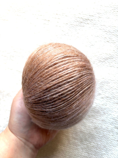 3 balls x 50g 90% Cashmere yarn : Cashmere + Bamboo fiber : 19 Gradient Khaki