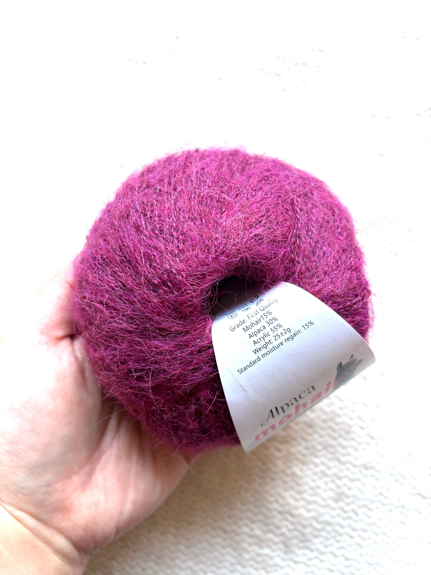 6 balls x 25g Alpaca Mohair yarn : Mohair + Alpaca + Acrylic : 23 Cherry