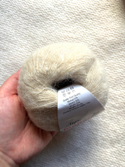 6 balls x 25g Alpaca Mohair yarn : Mohair + Alpaca + Acrylic : 07 Tan