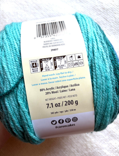 Caron Cakes Self Striping Aran Yarn 200g : Wool Blend : BLUEBERRY SHORTCAKE - 1 cake
