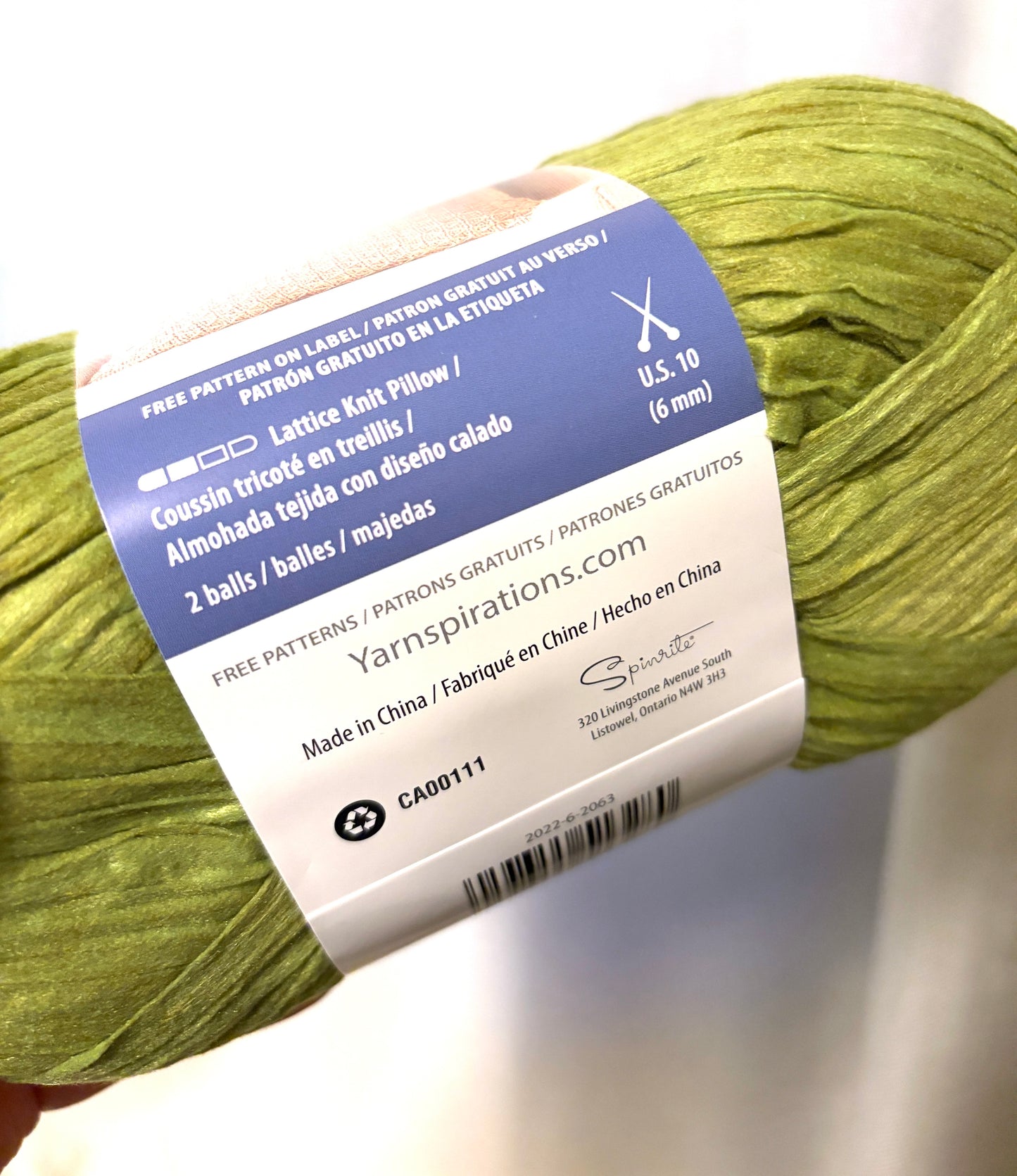 2 Balls x 100g Bernat Suede-ish Yarn : Colour Cypress : Bulky yarn