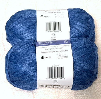 2 Balls x 100g Bernat Suede-ish Yarn : Colour Ocean : Bulky yarn