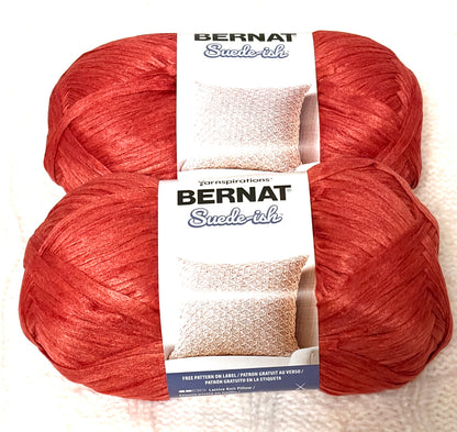 2 Balls x 100g Bernat Suede-ish Yarn : Colour Garnet : Bulky yarn
