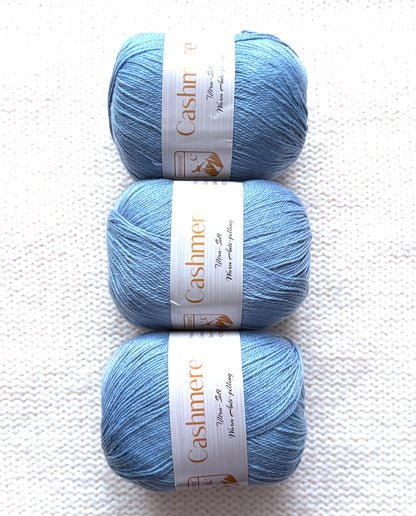3 balls x 50g Cashmere Ultra Soft Yarn : 80% Cashmere : 11 Cornflower Blue