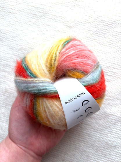 3 balls x 50g Rainbow Gradient Wool Blend Yarn : Colour 14