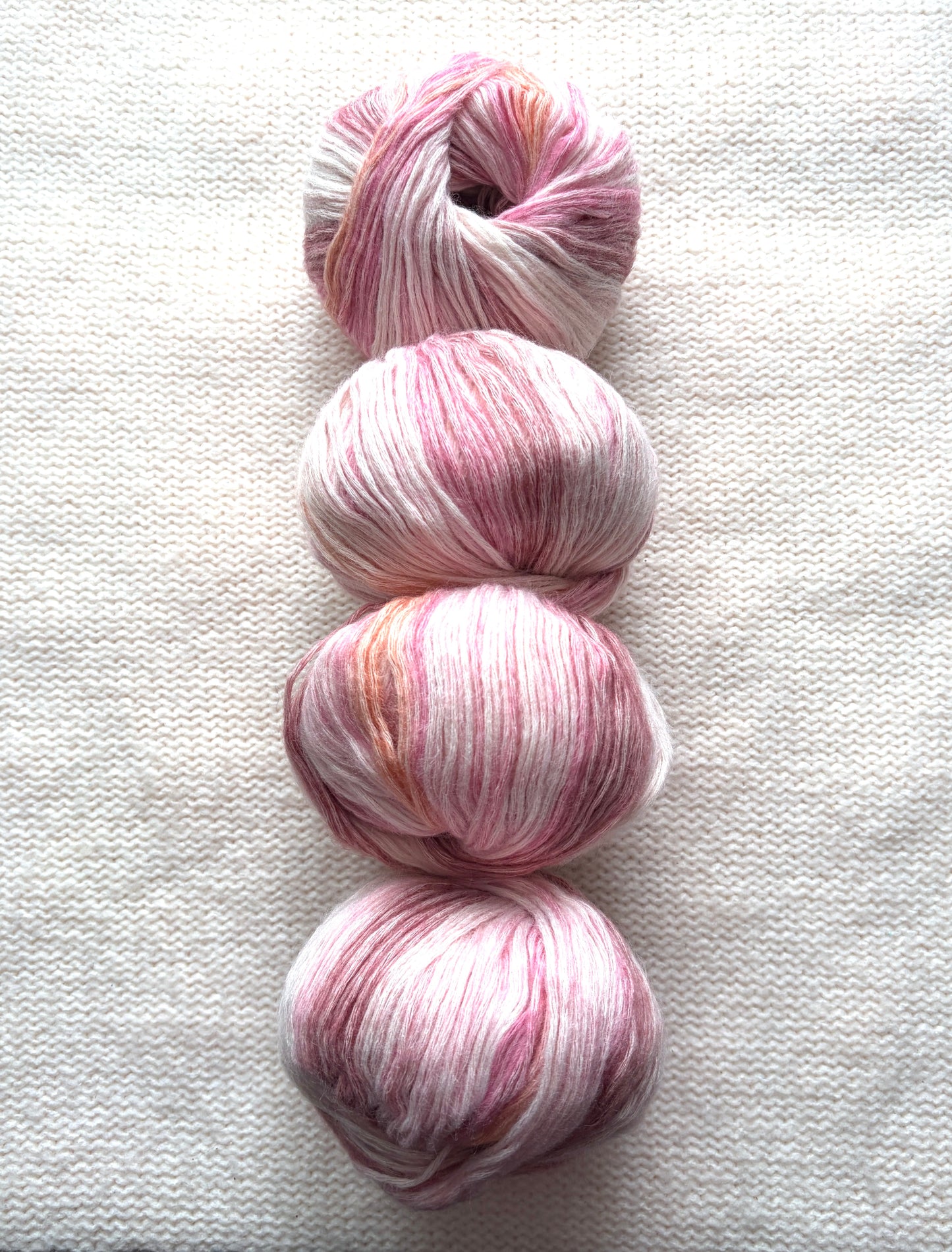 4 balls x 50g Gradient Ombre Wool Blend Yarn : Colour 04