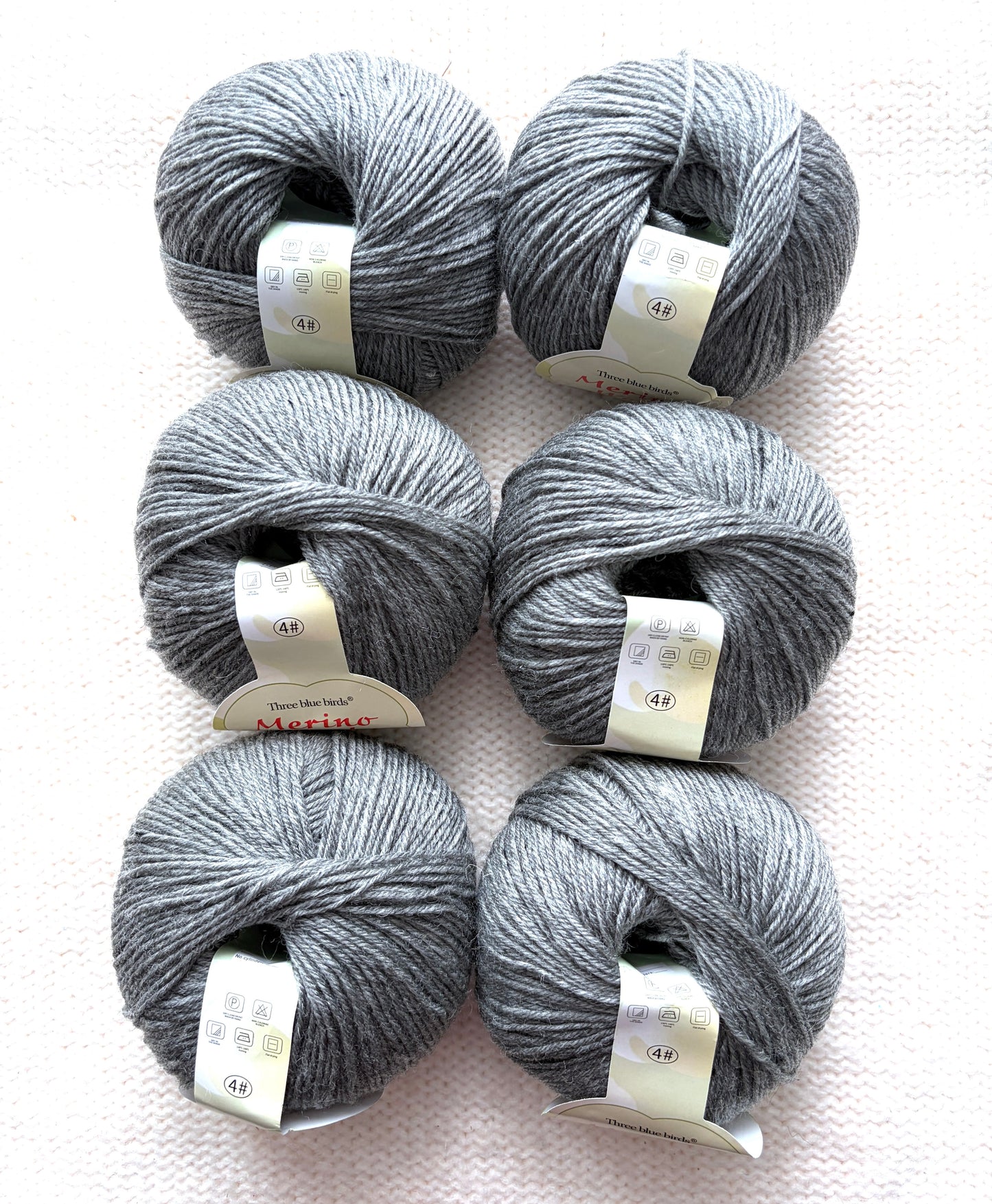 6 balls x 50g Merino Wool yarn : Merino Wool + Polyester : 36 Grey