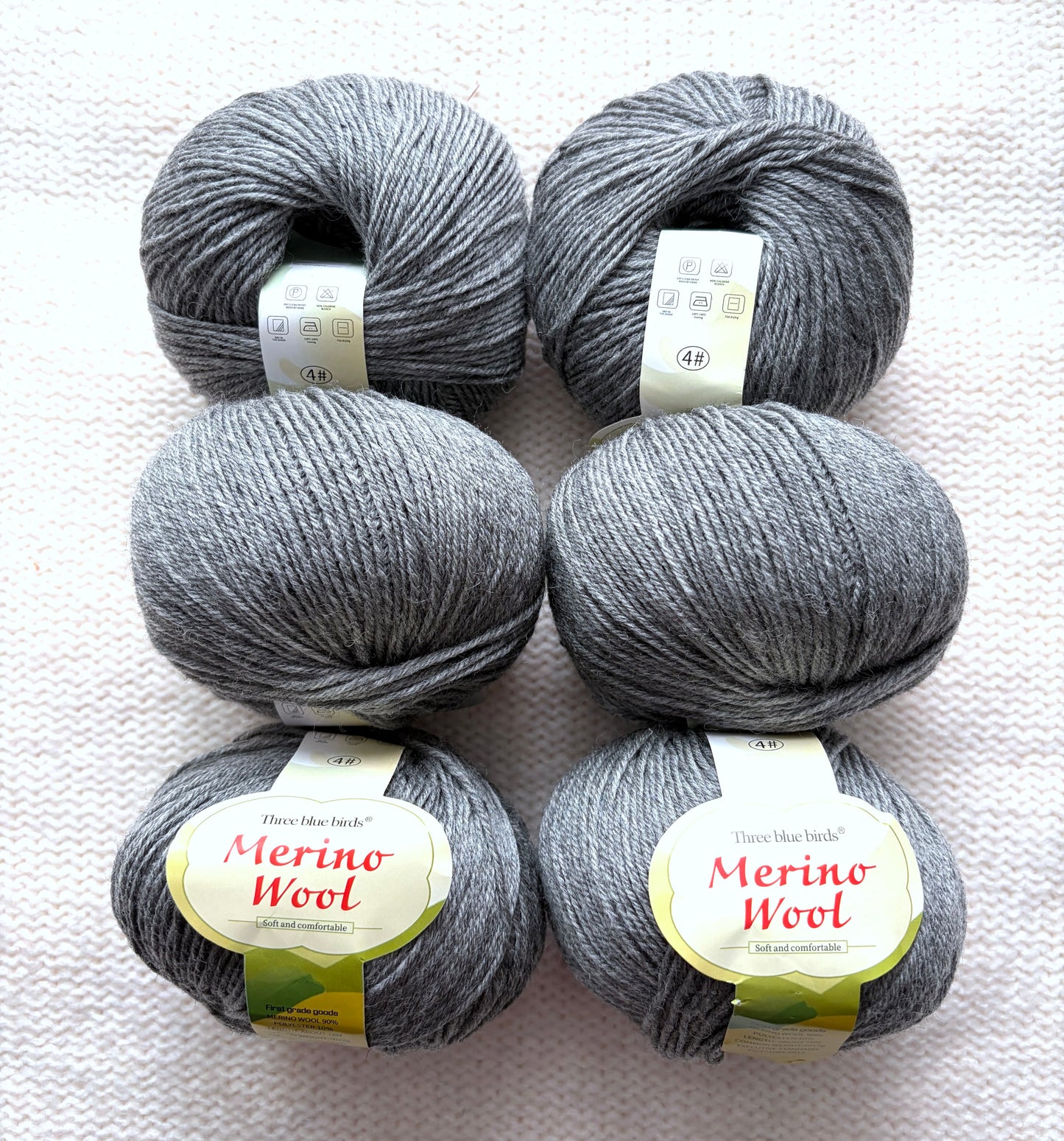 6 balls x 50g Merino Wool yarn : Merino Wool + Polyester : 36 Grey