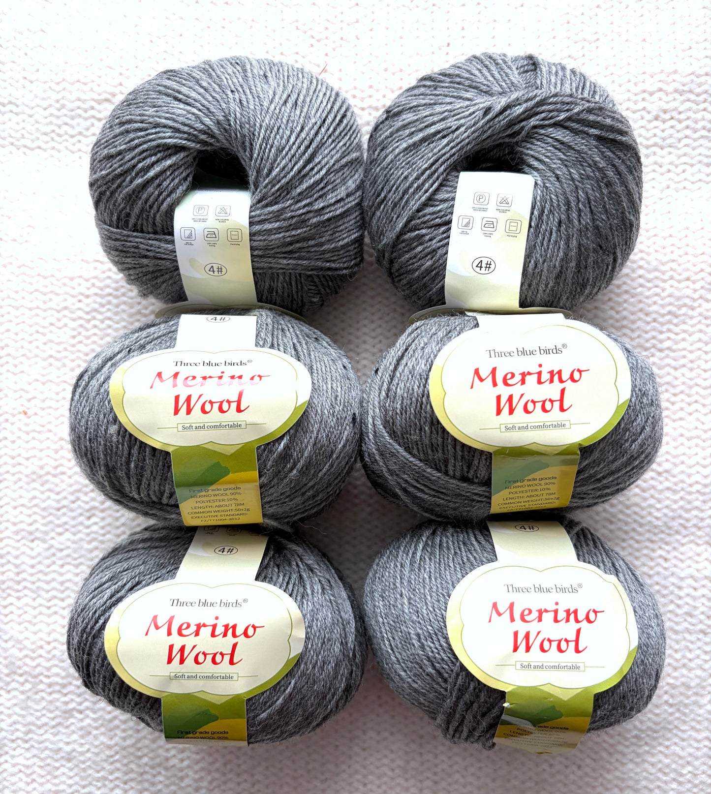 6 balls x 50g Merino Wool yarn : Merino Wool + Polyester : 36 Grey