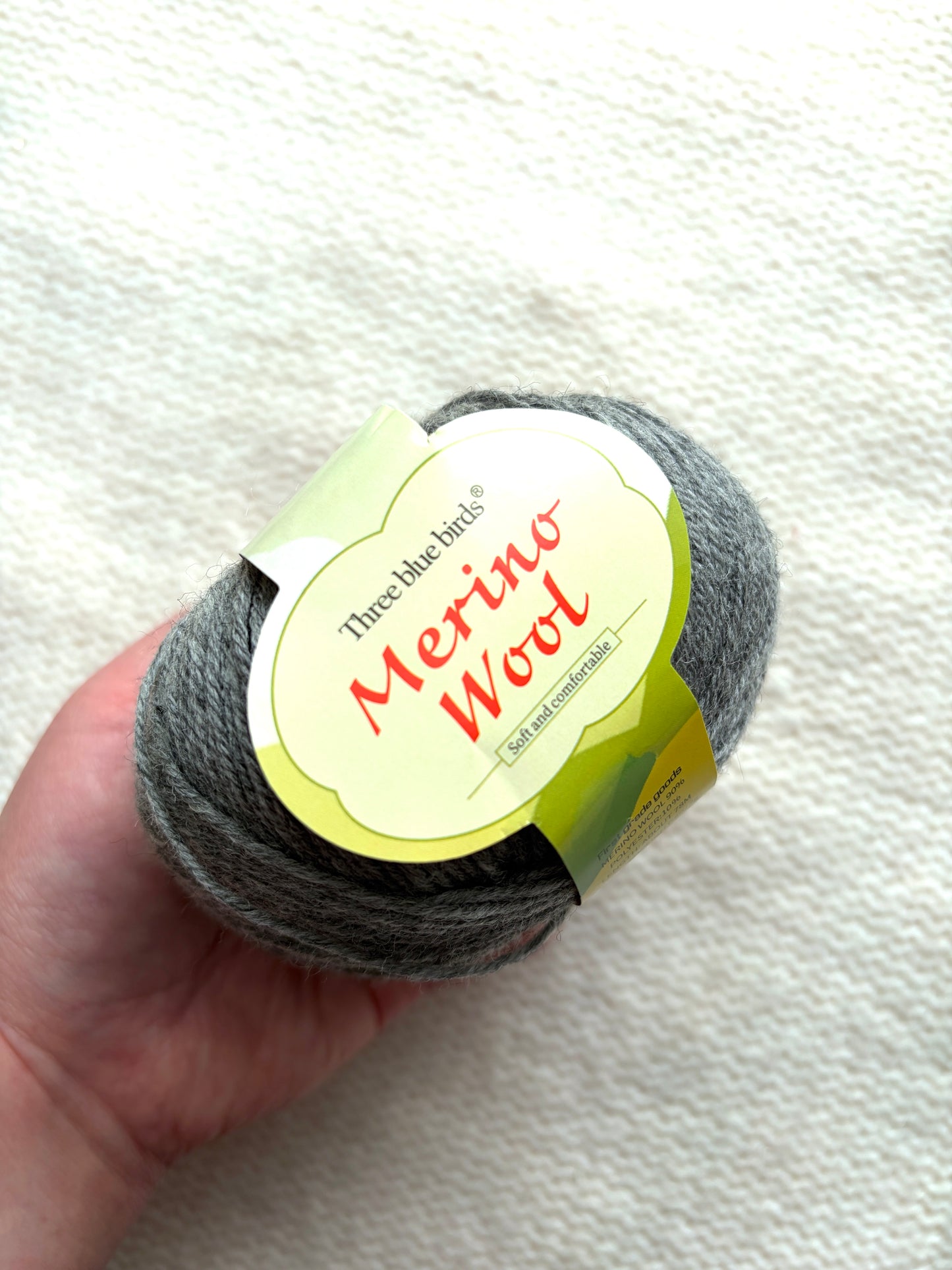 6 balls x 50g Merino Wool yarn : Merino Wool + Polyester : 36 Grey