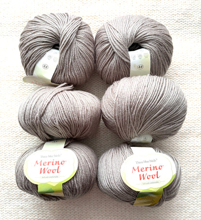 6 balls x 50g Merino Wool yarn : Merino Wool + Polyester : 03 Brown