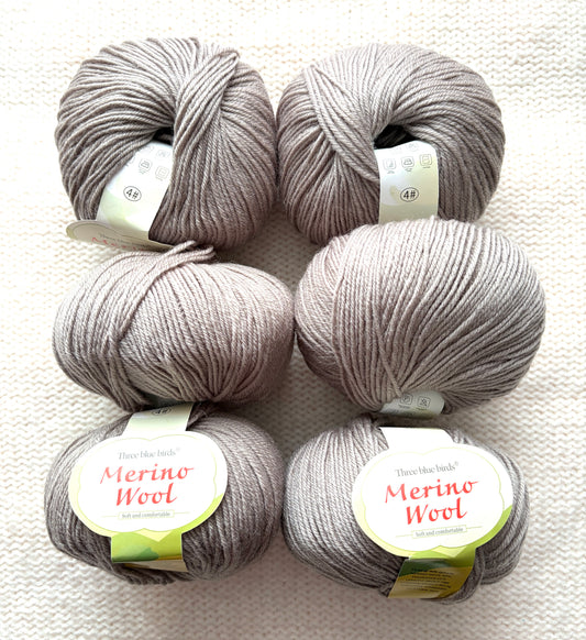 6 balls x 50g Merino Wool yarn : Merino Wool + Polyester : 03 Brown