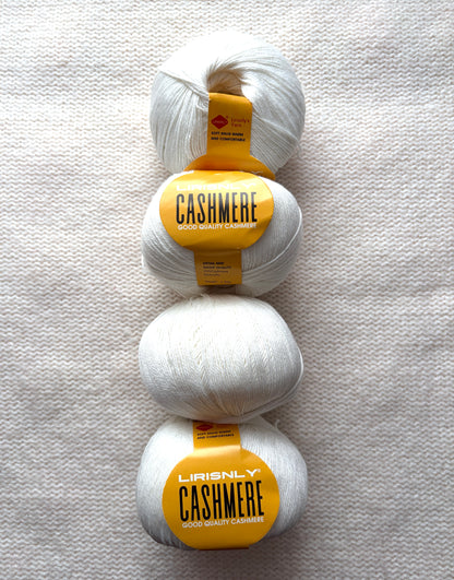 4 balls x 50g Cashmere yarn : 95% Cashmere + 5% Acrylic : 01 White