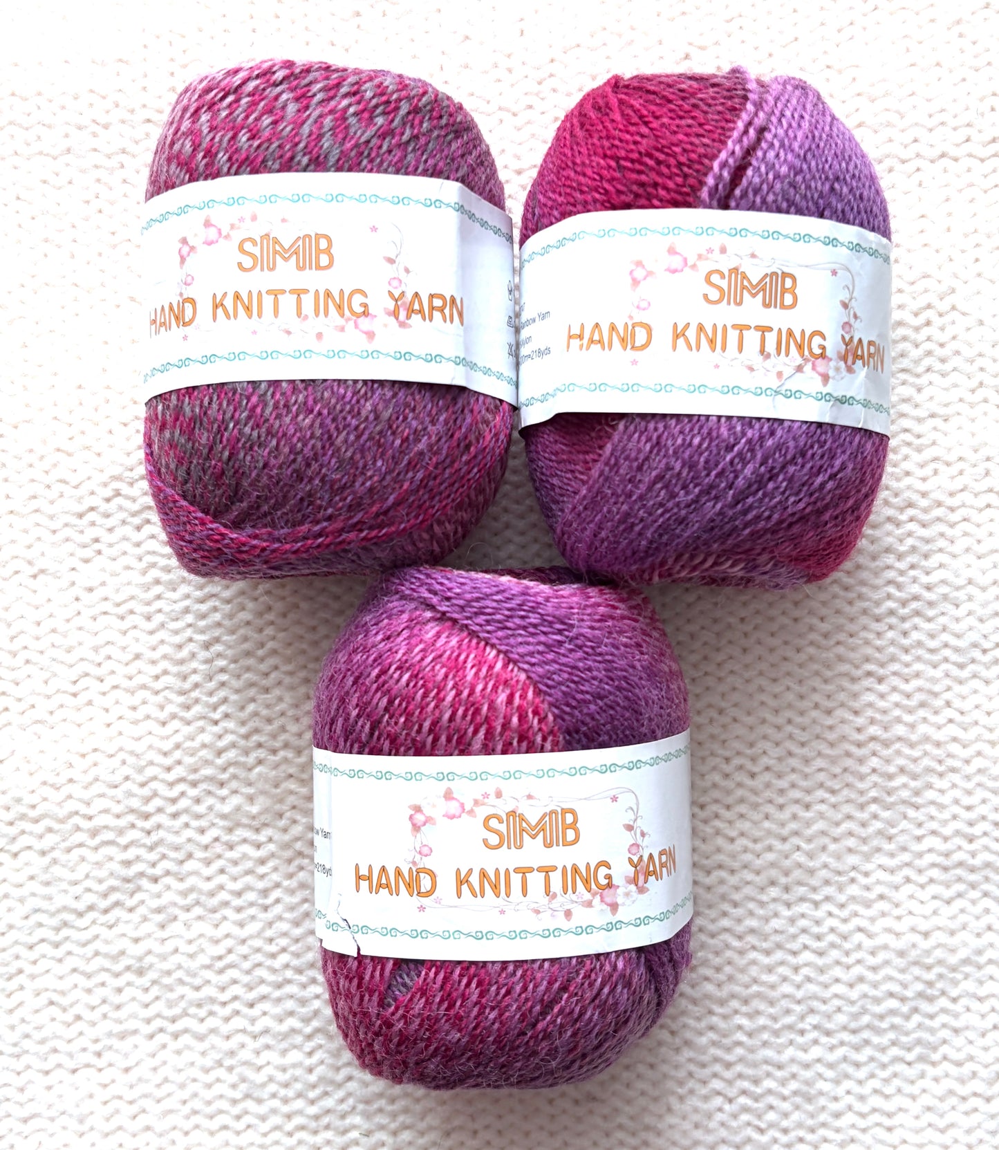 3 balls x 50g Gradient Wool Blend yarn : 80% Wool + Nylon : Pink Purple