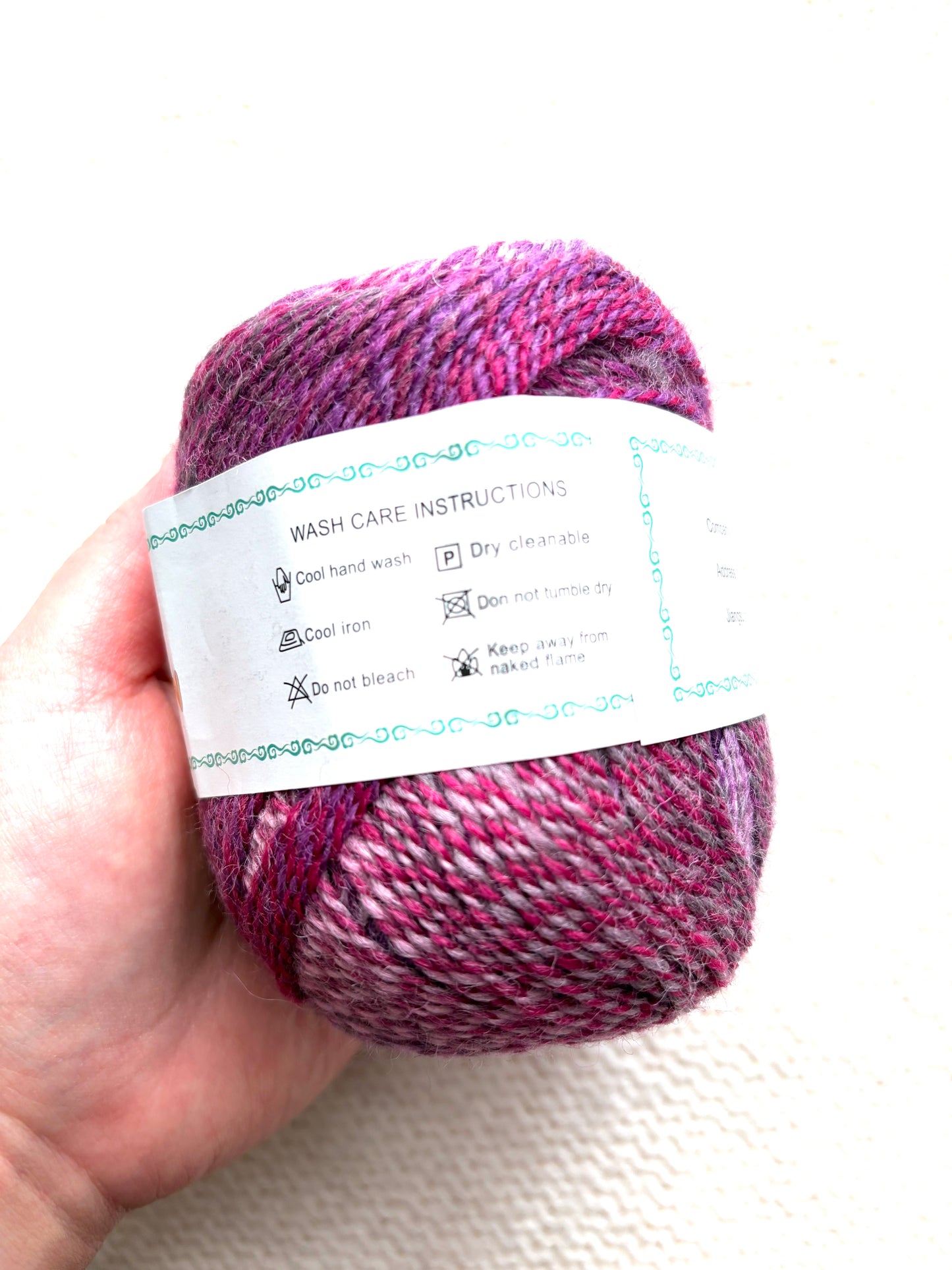 3 balls x 50g Gradient Wool Blend yarn : 80% Wool + Nylon : Pink Purple