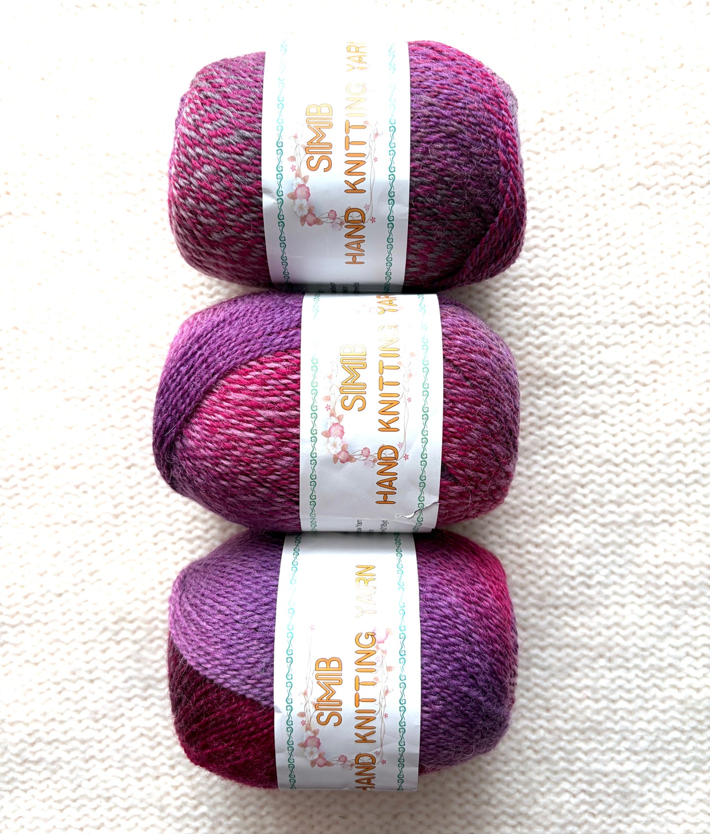 3 balls x 50g Gradient Wool Blend yarn : 80% Wool + Nylon : Pink Purple