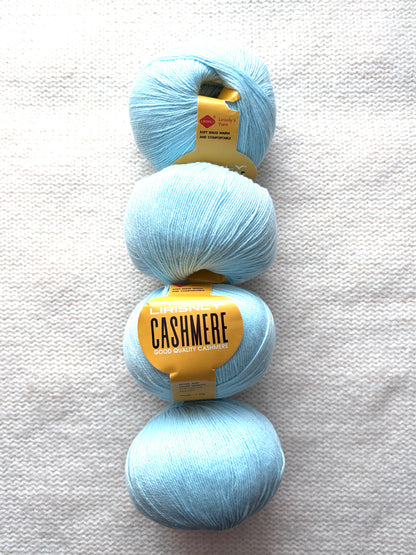 4 balls x 50g Cashmere yarn : 95% Cashmere + 5% Acrylic : 33 Light Blue