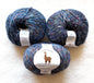 3 balls x 50g Alpaca yarn : 90% Alpaca + 10% Anti Pilling Fiber : 06 Navy
