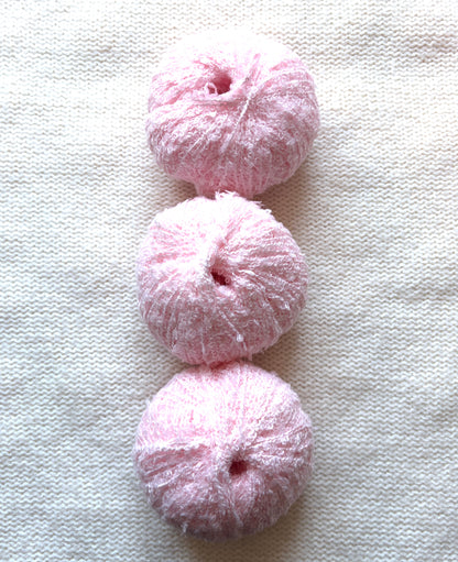3 balls x 50g Alpaca Blend Yarn : 60% Alpaca : 07 Light Pink
