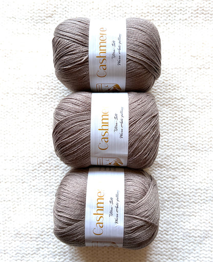 3 balls x 50g Cashmere Ultra Soft Yarn : 80% Cashmere : 23 Chocolate