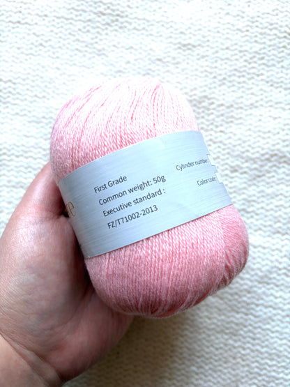 3 balls x 50g Cashmere Ultra Soft Yarn : 80% Cashmere : 29 Bubblegum Pink