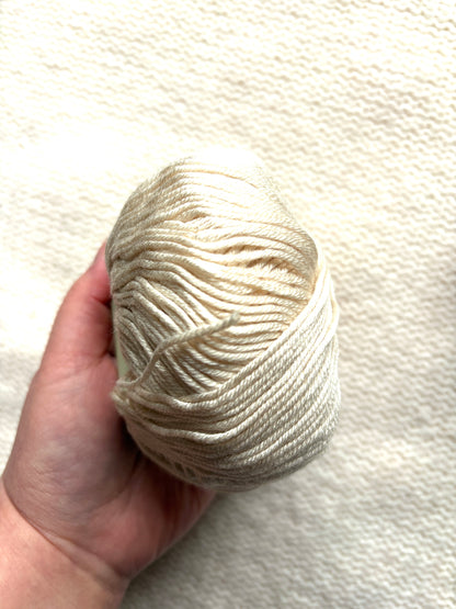 5 balls x 50g Cashmere Silk yarn : Cashmere + Silk + Bamboo fiber : 03 Cream