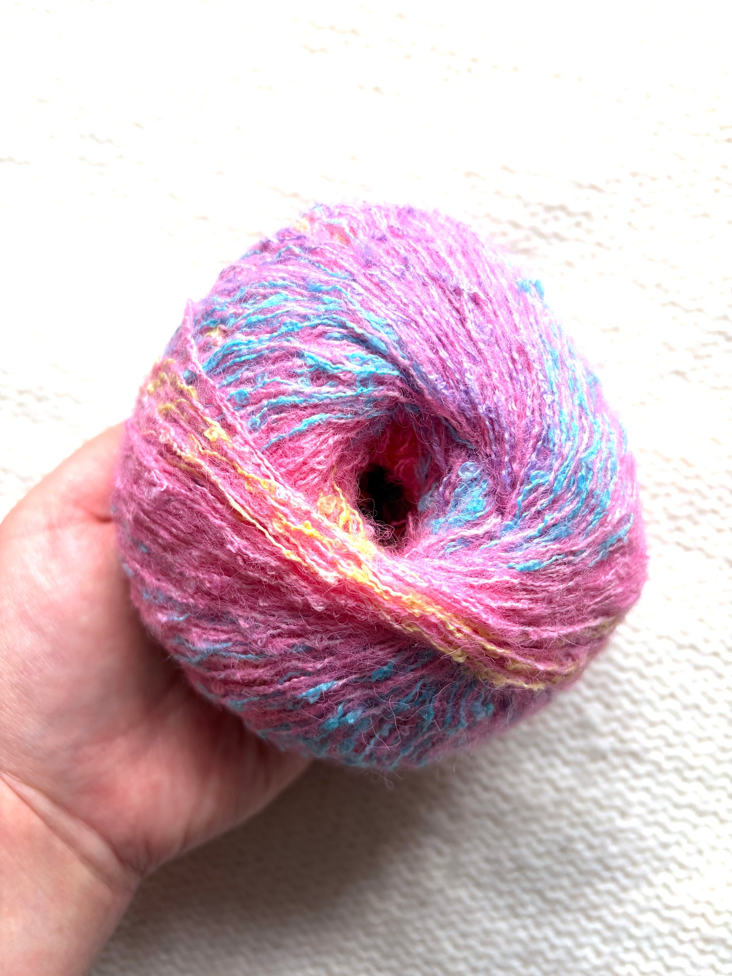 4 balls x 50g Mohair Wool Blend Yarn : 02 Peach