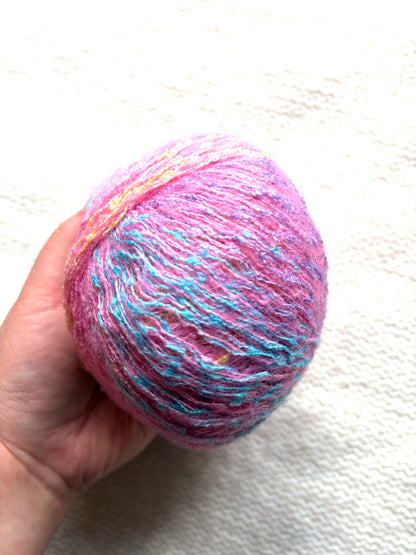 4 balls x 50g Mohair Wool Blend Yarn : 02 Peach