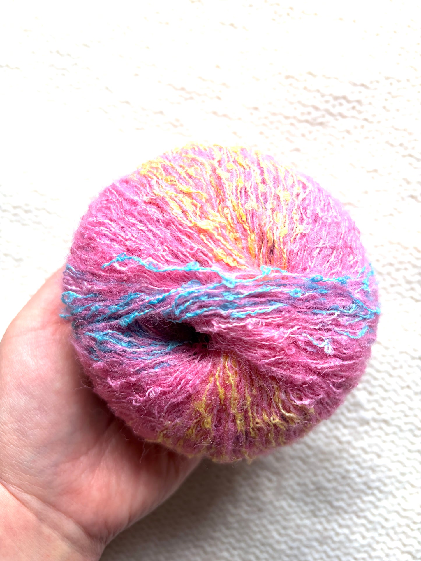 4 balls x 50g Mohair Wool Blend Yarn : 02 Peach