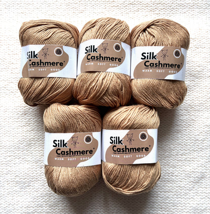 5 balls x 50g Cashmere Silk yarn : 60% Cashmere + 40% Silk : 58 Caramel