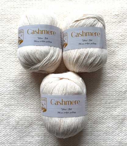 3 balls x 50g Cashmere Ultra Soft Yarn : 80% Cashmere : 02 Cream